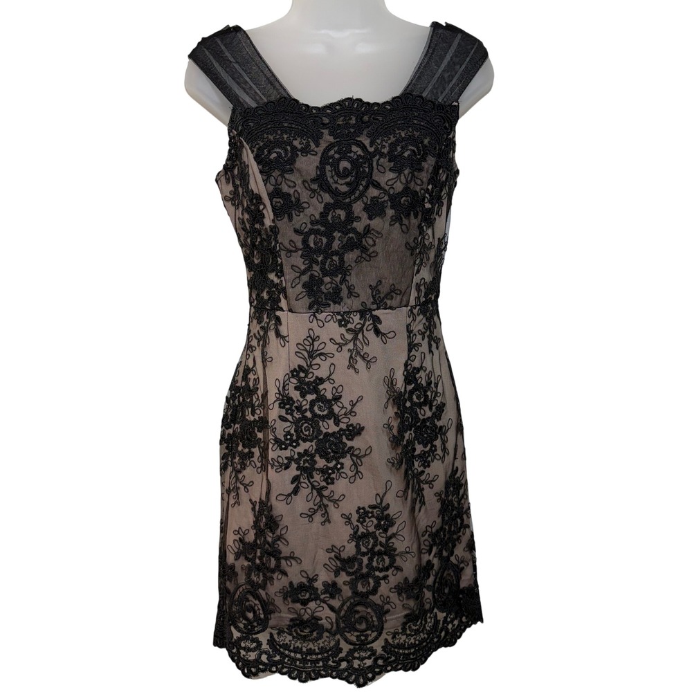Soieblu Dress S Black Floral Embroidered Lace Nude Lined Cocktail Sheath V Back